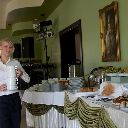Tente de luxe Restauracja Imprezy Wesela - Szkolenia Mysłakowice