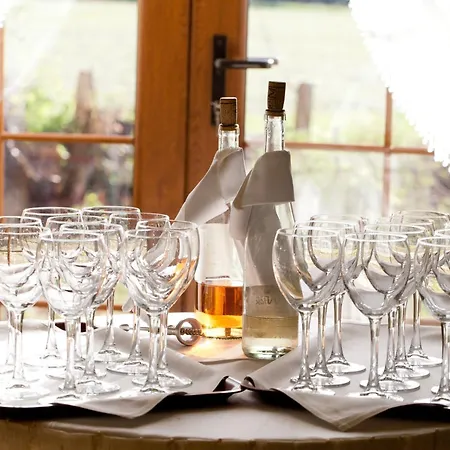 Luxury tent Restauracja Imprezy Wesela - Szkolenia Myslakowice