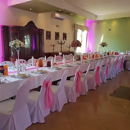 Restauracja Imprezy Wesela - Szkolenia * Mysłakowice
